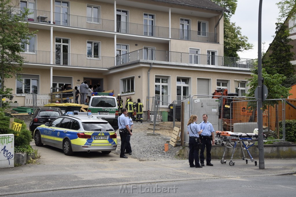 Einsatz BF Koeln Koeln Brueck Bruecker Mauspfad P30.JPG - Miklos Laubert